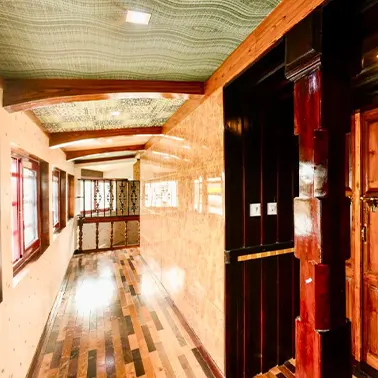 Anna Luxury Houseboat